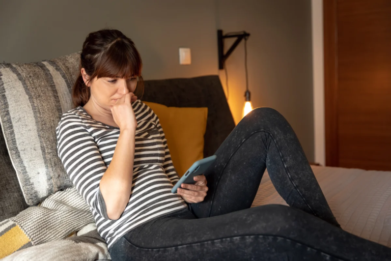 Reasons A Guy Texts You After A Long Time