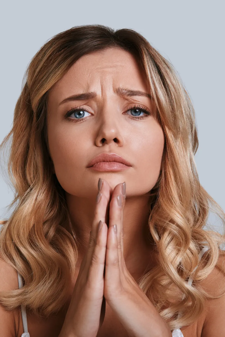 10 Clear Signs You Are Begging for Love