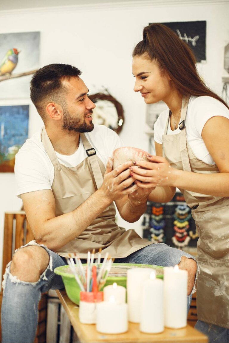 25 Romantic Christmas Traditions for Couples to Keep the Spark Alive