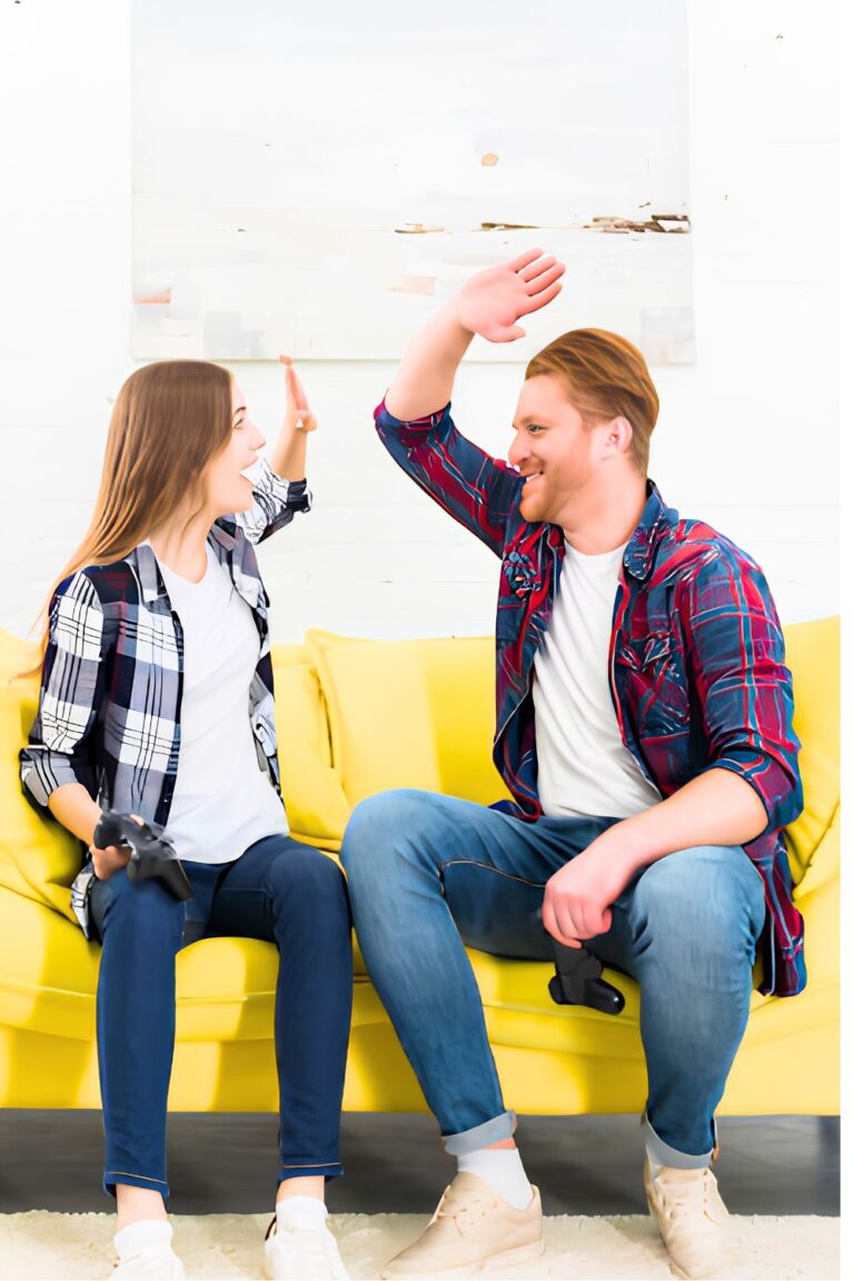 11 Subtle Signs Your Ex Regrets Breaking Up With You