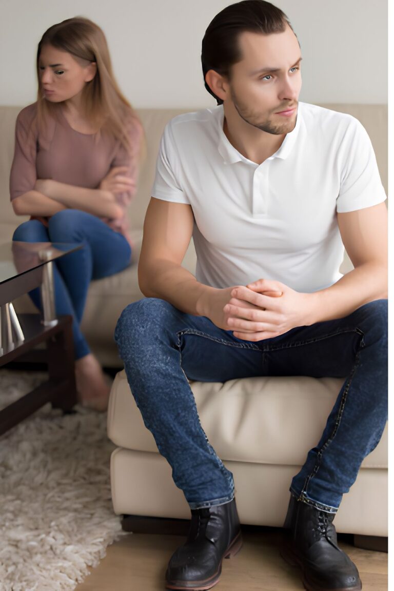 Recognizing the Signs He Doesn’t Care About the Relationship